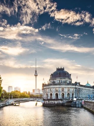 Spreeblick auf die Museumsinsel