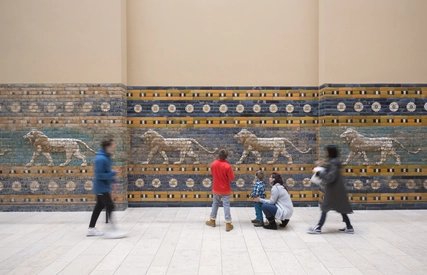Prozessionsstraße von Babylon im Pergamonmuseum Prozessionsstraße von Babylon im Pergamonmuseum Berlin